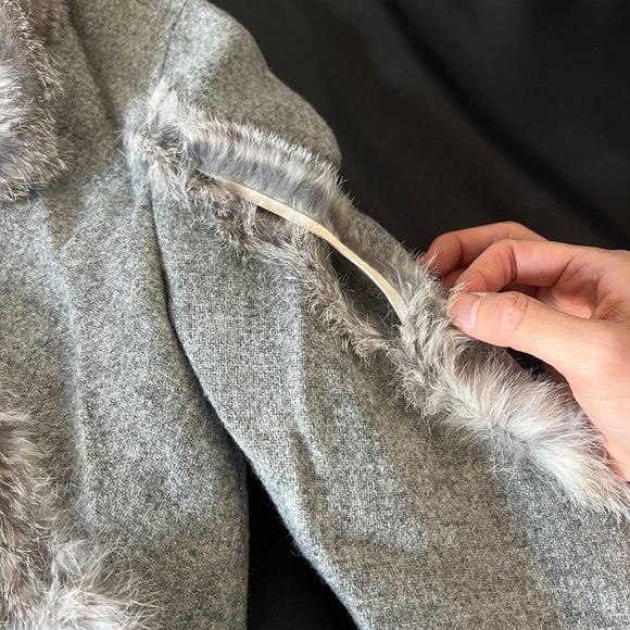 Nina Ricci fur jacket - Picture 8 of 10